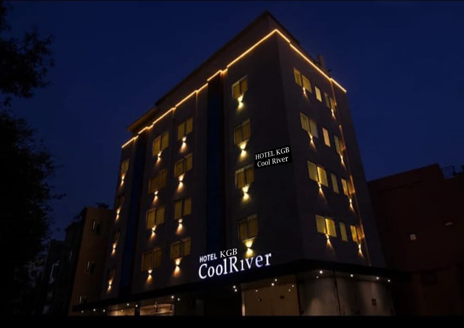 KGB Coolriver – Premium corporate hospitality designed for business travelers seeking elegance, efficiency, and exceptional service in the heart of Visakhapatnam.